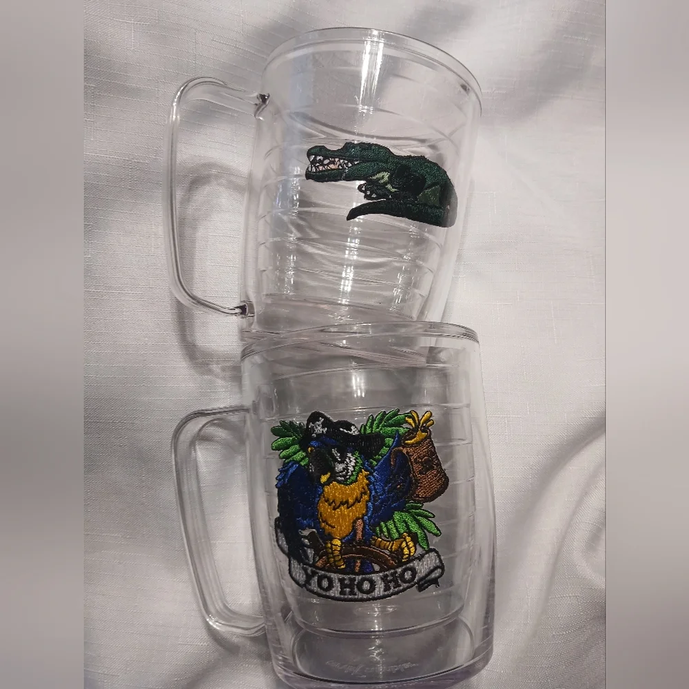 2 Tervis Mugs Parrot Pirate & Gator